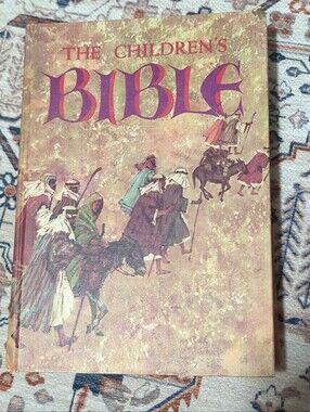 Vintage 1965 Hardcover-The Children's Bible-Golden Press Illustrated Book 510 Pg